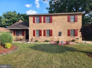 4030 Grandview Rd, Hanover, PA 17331