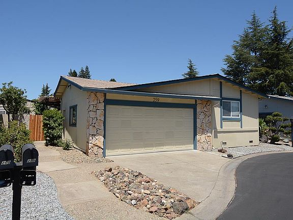 2nd image of 259 Forest Dr #259