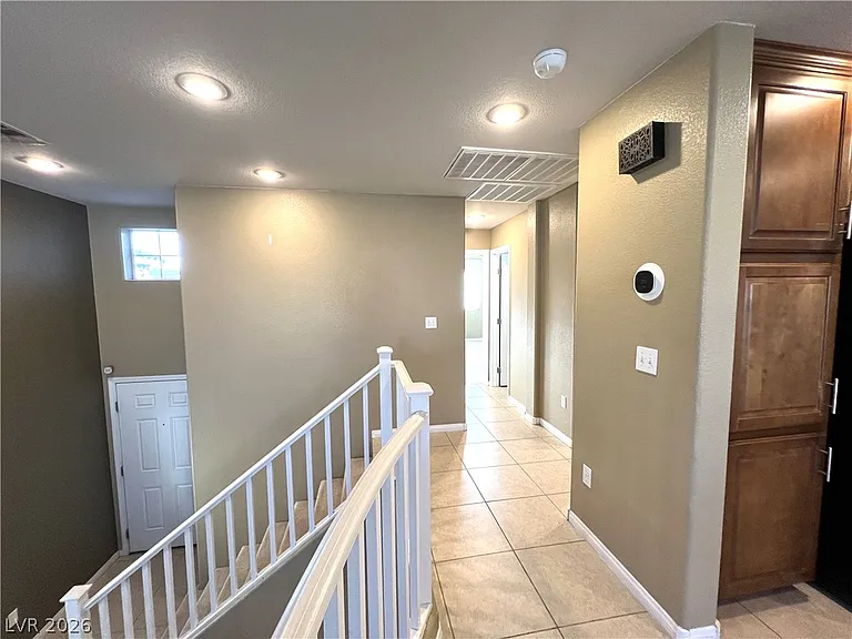 8154 Sandy Slope Ct — Photo 16