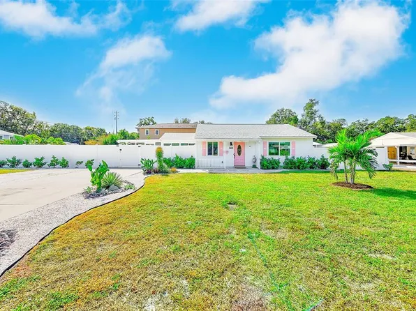 7400 9th Ave N, Saint Petersburg, FL 33710