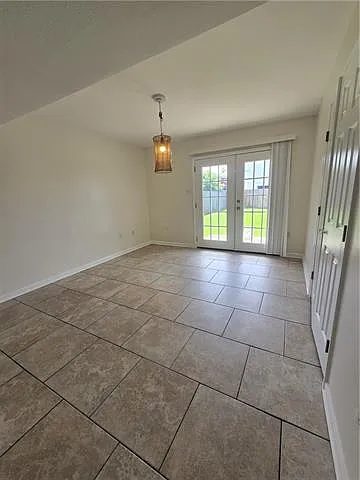 2020 Athania Pkwy — Photo 5