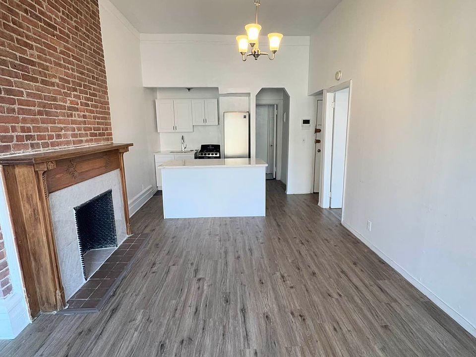 1st image of 32 W 69th St #4A