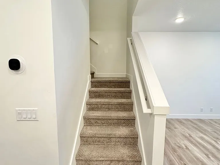648 W Vermillion Wind Ln — Photo 10