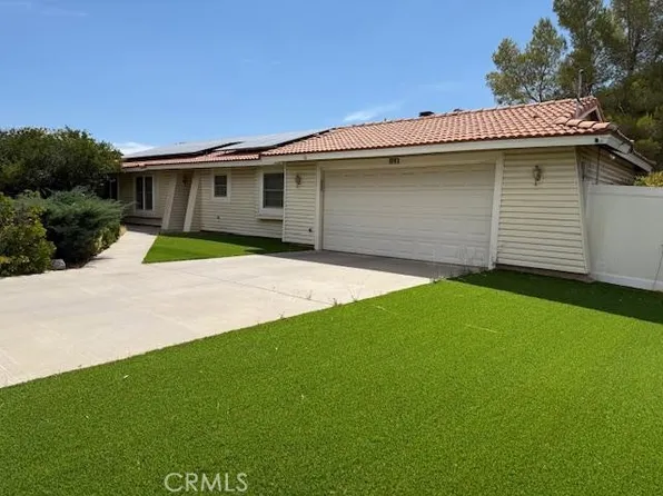 9018 Guava Ave, Hesperia, CA 92345