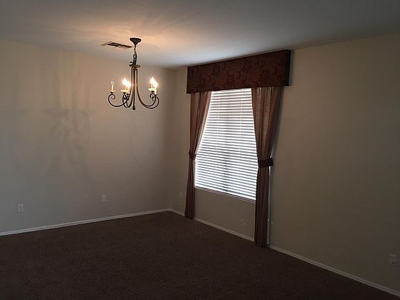 Formal Dining Rm