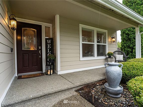 4th image of 8131 Hidden Valley Dr SE