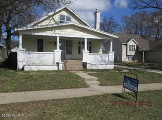 805 Walcott St SW, Wyoming, MI 49509