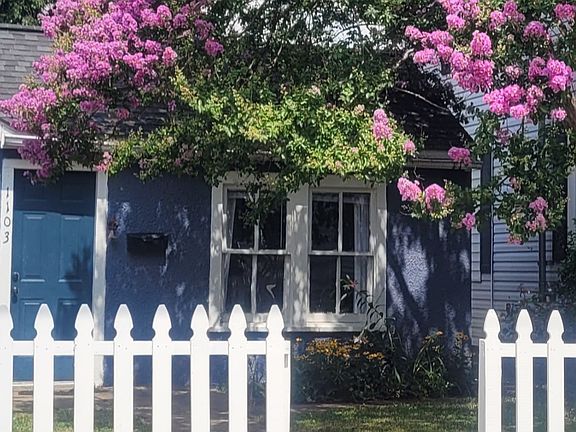2nd image of 1103 Douglas St