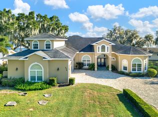 626 Lake June Rd, Lake Placid, FL 33852