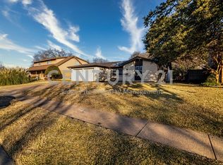 704 Kindred Ln, Richardson, TX 75080