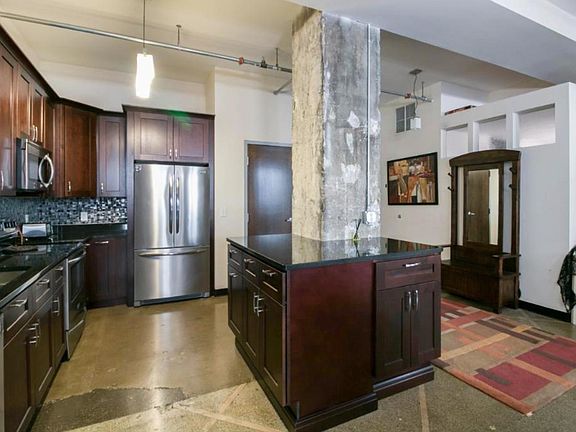 2nd image of 350 Saint Peter St Unit 403