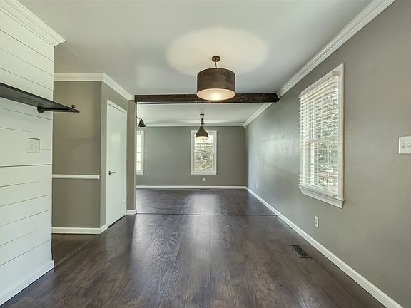 5th image of 167 Saddle Creek Dr NW
