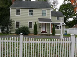 20 Lynnbrook Rd, Fairfield, CT 06825