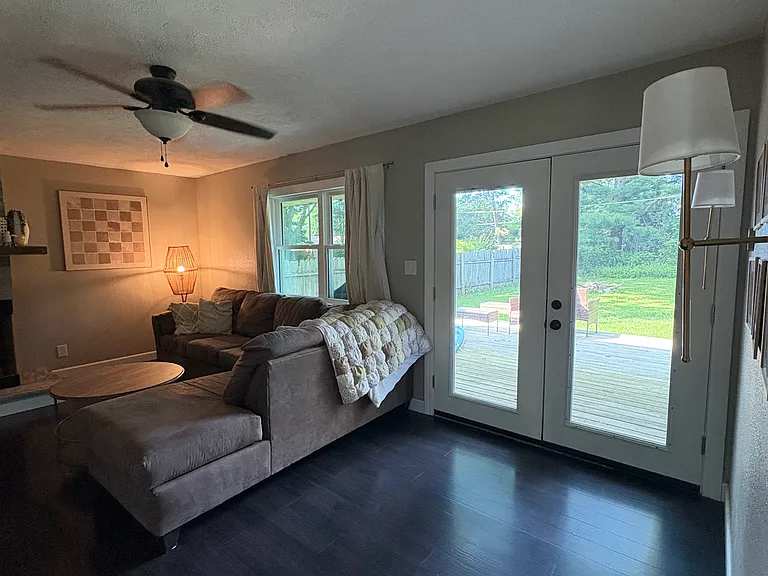 1011 Pine Valley Dr — Photo 16