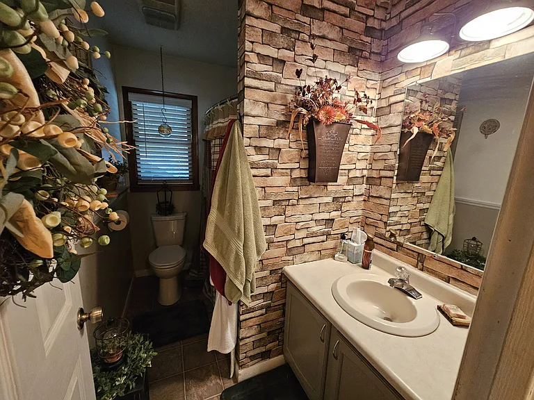 30 Austin Hts — Photo 8