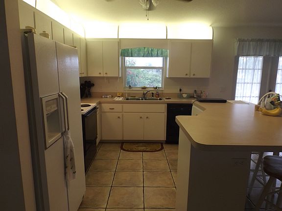 4th image of 7442 Mamouth St