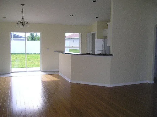 9 Lytton Ln Photo 1