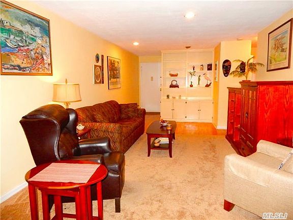 4th image of 5 Birchwood Ct APT 3L