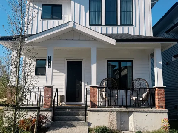 19619 75th Ave, Langley, BC V2Y 3R9