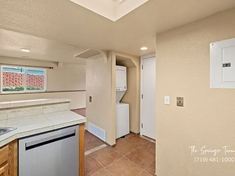 5232 Solar Ridge Dr — Photo 16