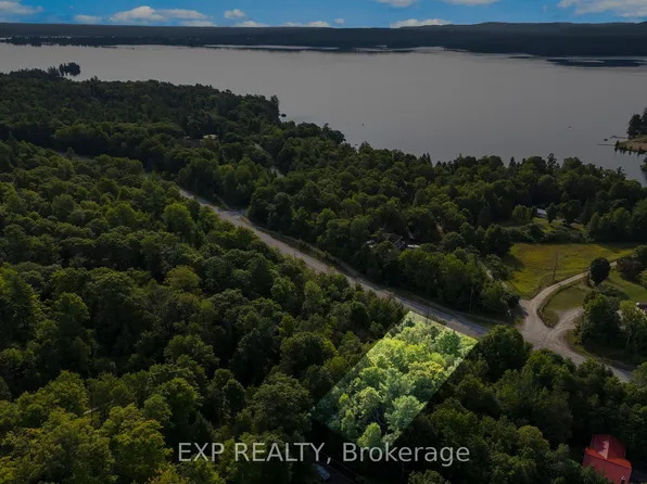 1 Bill Hodgins Way, Greater Madawaska, ON K0J 1H0