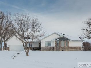 2522 N 800 E, Monteview, ID 83435