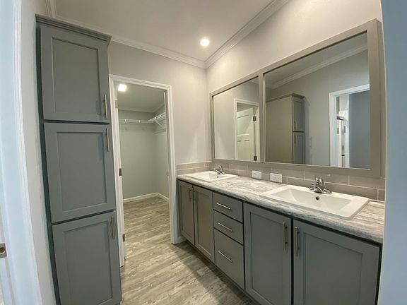 3rd image of 5315 Bahia Way