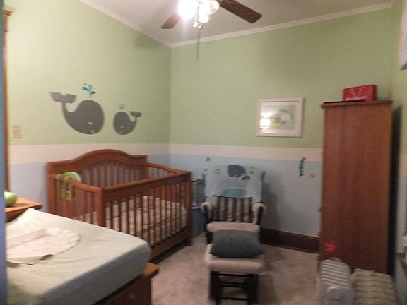 3rd image of 2035 W Eastwood Ave APT 1