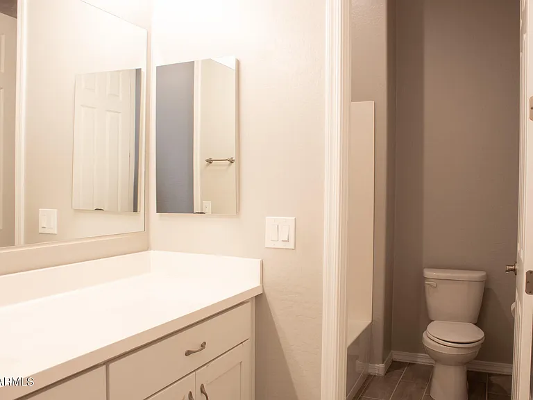 594 S 174th Ln — Photo 18