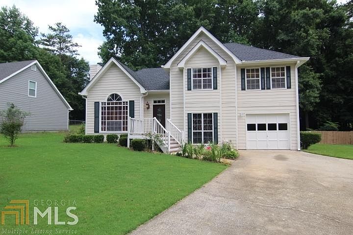 1st image of 3527 Chinaberry Ln