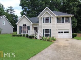 3527 Chinaberry Ln, Snellville, GA