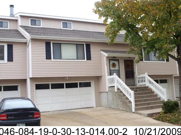 1414 Martway Cir APT B, Olathe, KS 66061