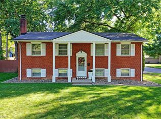 1809 Lemont Dr, Poland, OH 44514