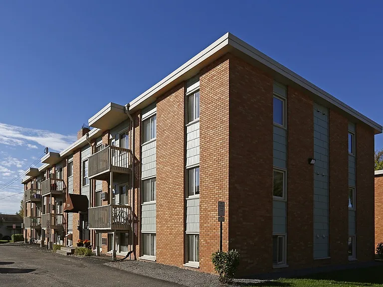 Granite Falls at Silver Lake-2130 — Photo 8