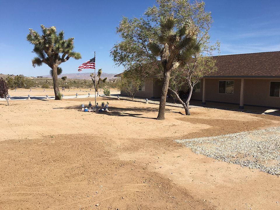 1st image of 58883 Sunflower Dr