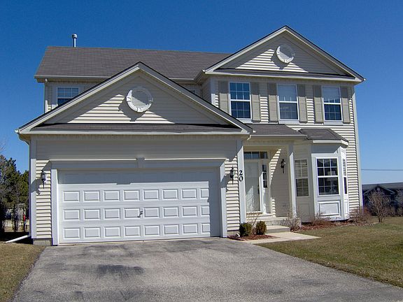 Lots of curb appeal!