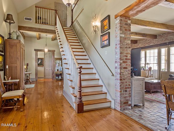 5th image of 101 Winged Foot Dr