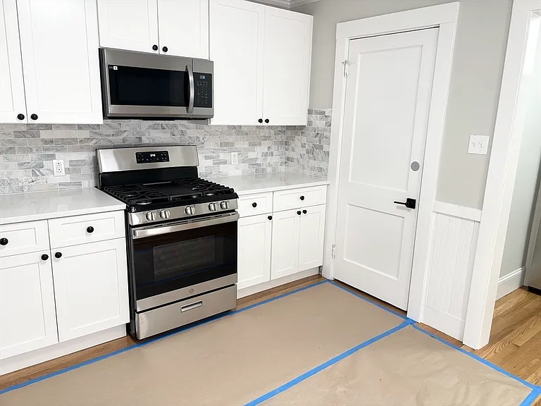 73 Dent St #2 — Photo 10