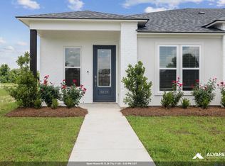 5639 Emmie Dr, Zachary, LA 70791