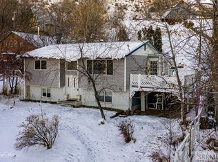 79 E Booth St, Lava Hot Springs, ID 83246
