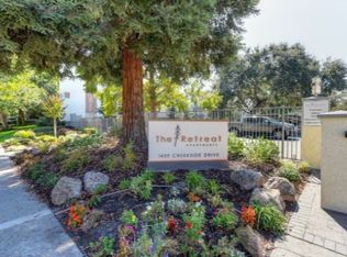 1441 Creekside Dr APT 2070, Walnut Creek, CA 94596