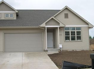 5159 Great Gray Rd, Madison, WI 53718