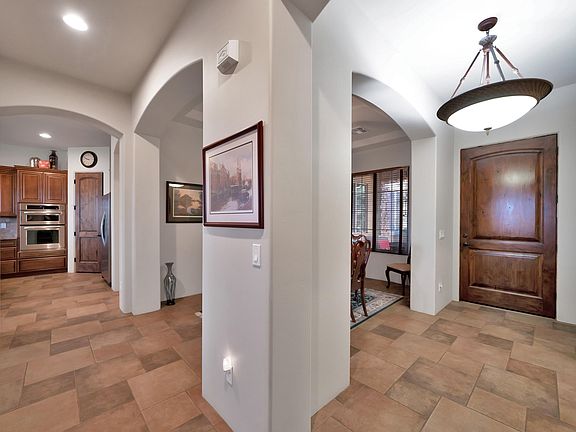 5th image of 2326 E Samantha Way