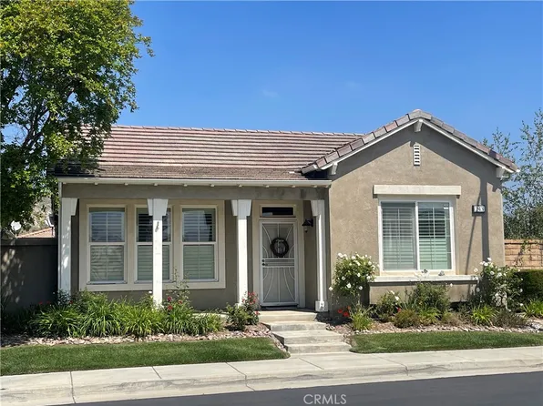 243 Firestone Ln, Hemet, CA 92545