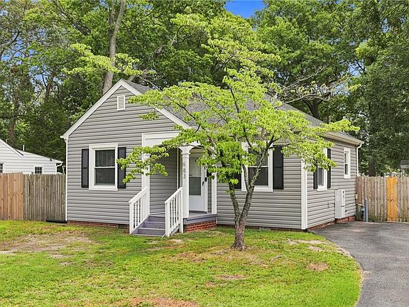 2nd image of 683 Ellen Rd