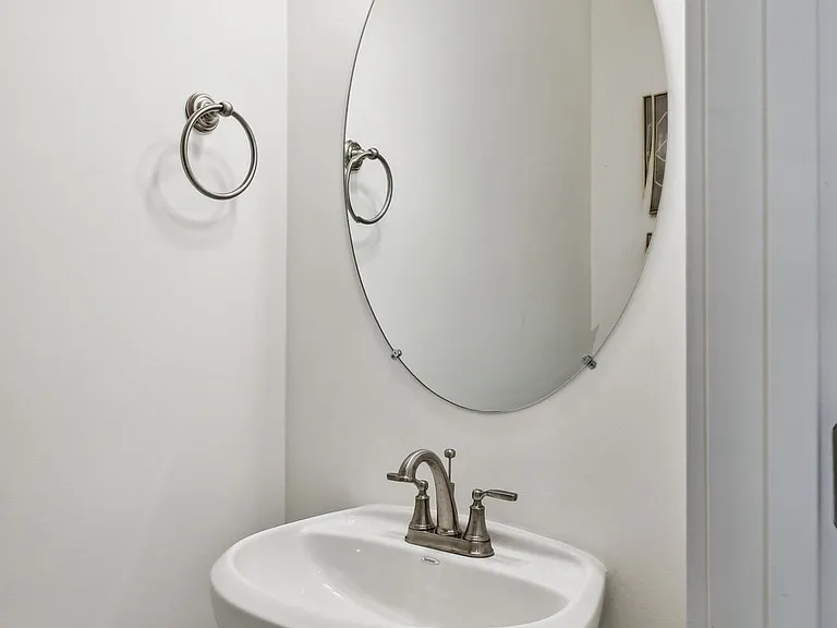 1056 Sweetleaf Dr — Photo 21