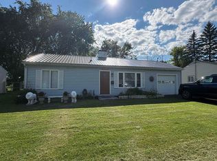 27 Colgate Dr, Massena, NY 13662