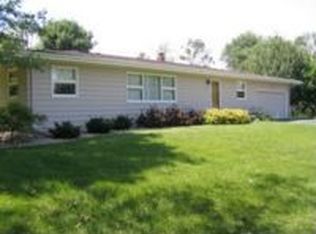 600 S 76th St, Omaha, NE 68114