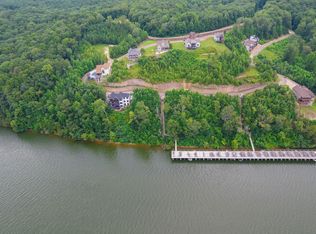 6 High Pointe Dr, Savannah, TN 38372