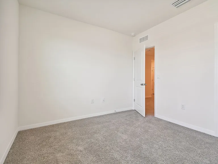 5997 Wandering Willow Dr — Photo 6